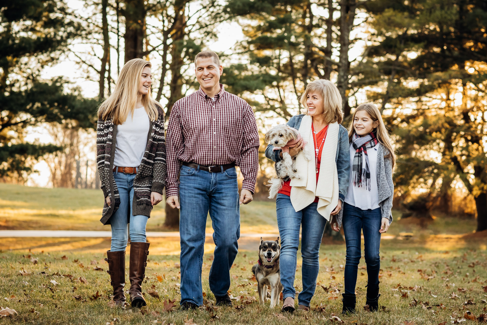 Family of four with their dogs in Warrenton Virginia
